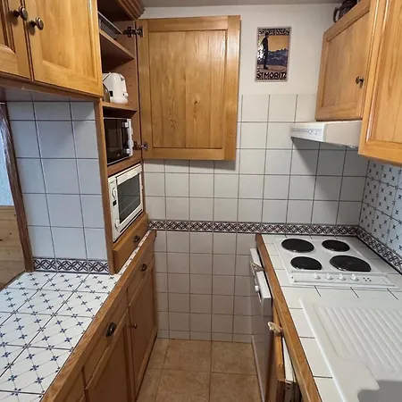 2 Pieces Avec Balcon Sud/ouest Au Coeur Des Commerces